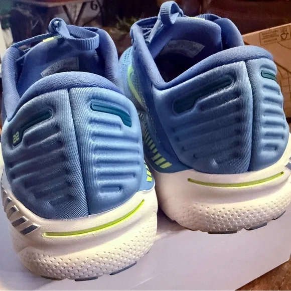 Brooks Adrenaline GTS 22 Athletic Shoes Womens size US 10 (B) medium Blue - Picture 3 of 7